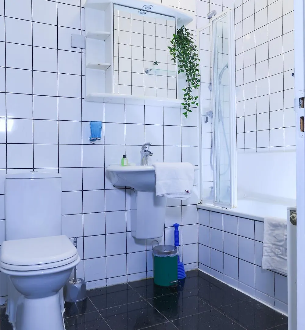 Royal Mile Escape - Five Bedrooms Edinburgh 0*,